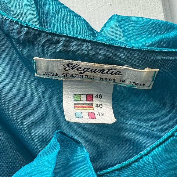 Purchased at a high and vintage thrift store. However, it’s too small for me. - Picture 2 of 4